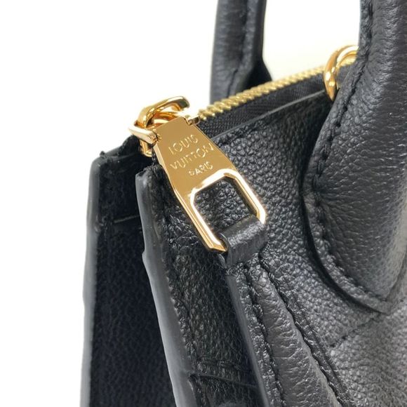 Louis Vuitton Ponneuf Mini Shoulder bag black - Picture 6 of 15